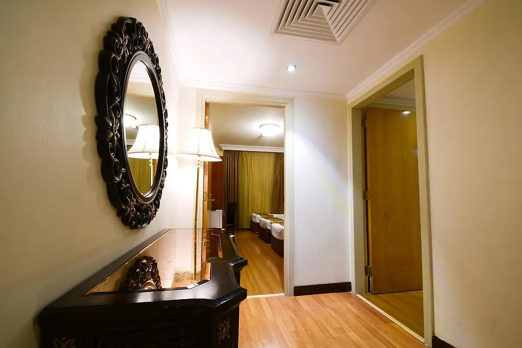 Hotel Luxurious Al Rawdah Suites Medina
