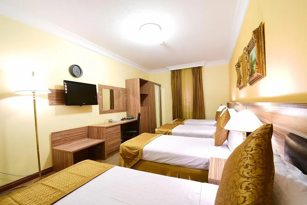 Luxurious Al Rawdah Suites Medina 3*,  Arabia Saudita
