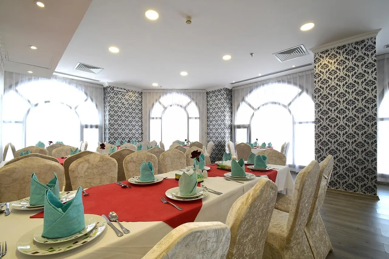 المدينة المنورة Luxurious Al Rawdah Suites 3*, المدينة المنورة