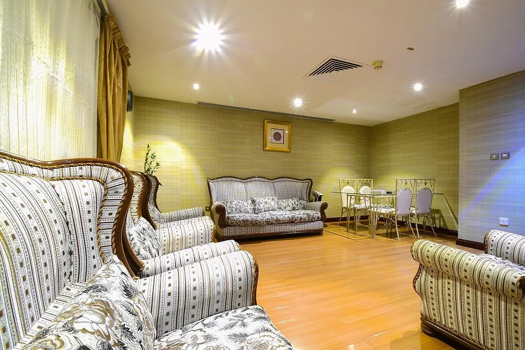 Luxurious Al Rawdah Suites Medina